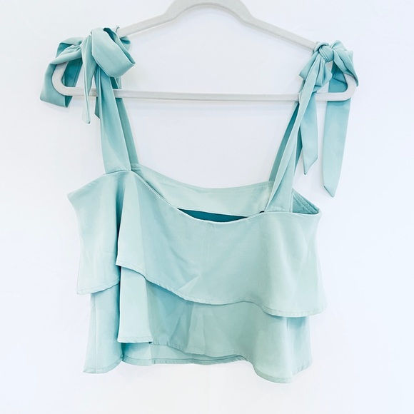 Revolve green tie top worn once - Picture 3 of 4